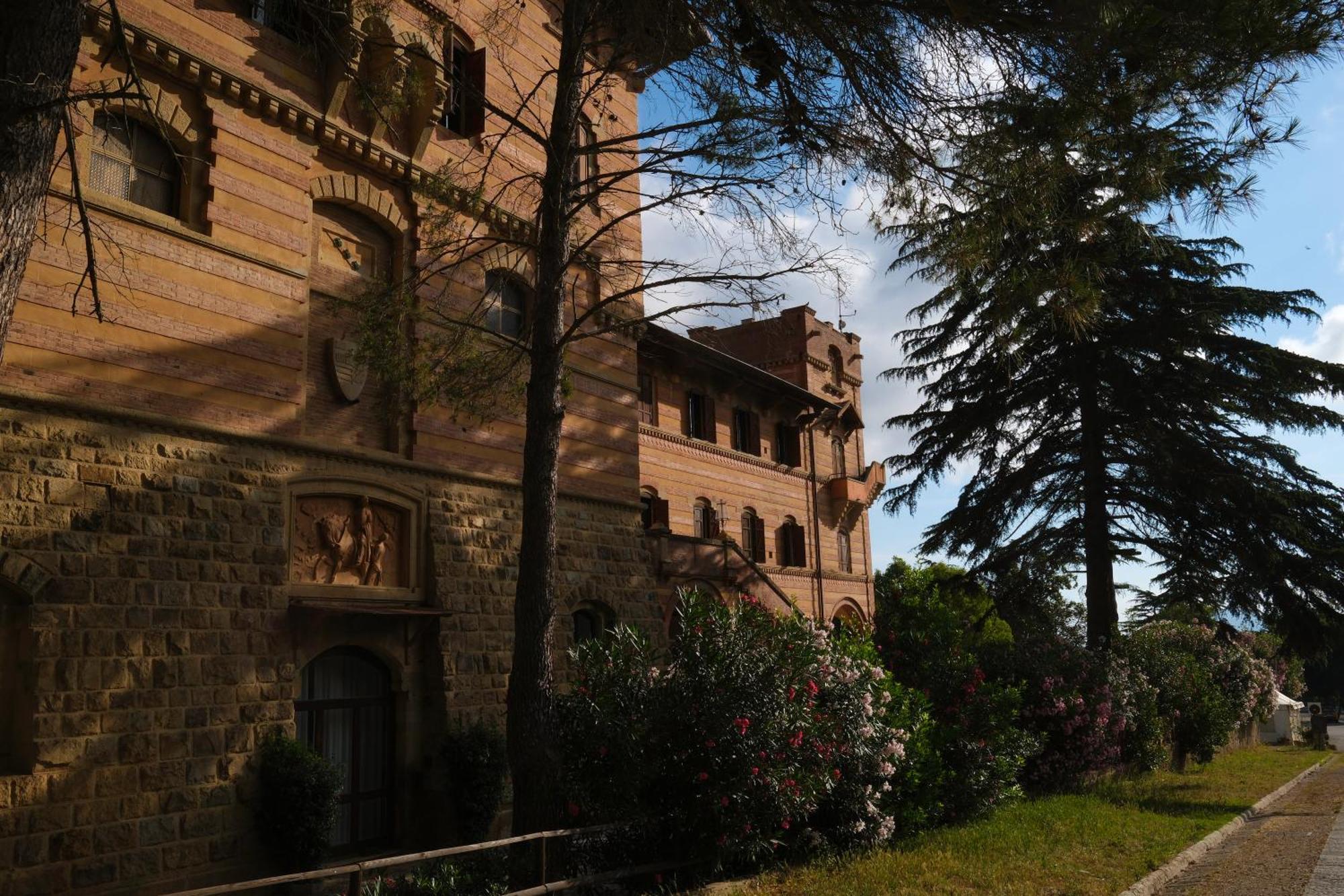 Park Napoleone 4*